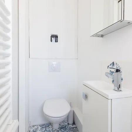 Apartment Veeve Stylish In The 14th Paris